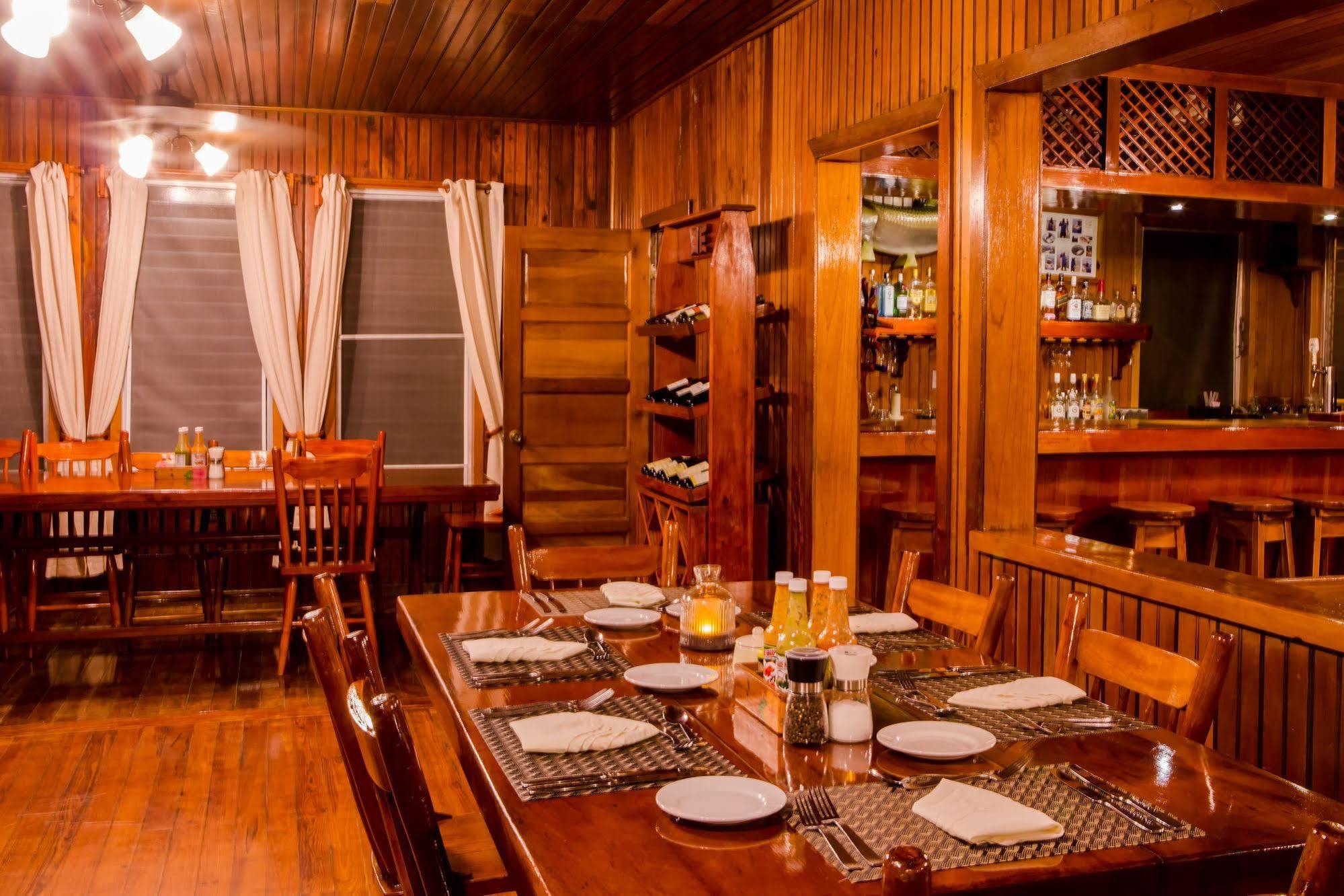 Turneffe Island Resort Turneffe Atoll Buitenkant foto